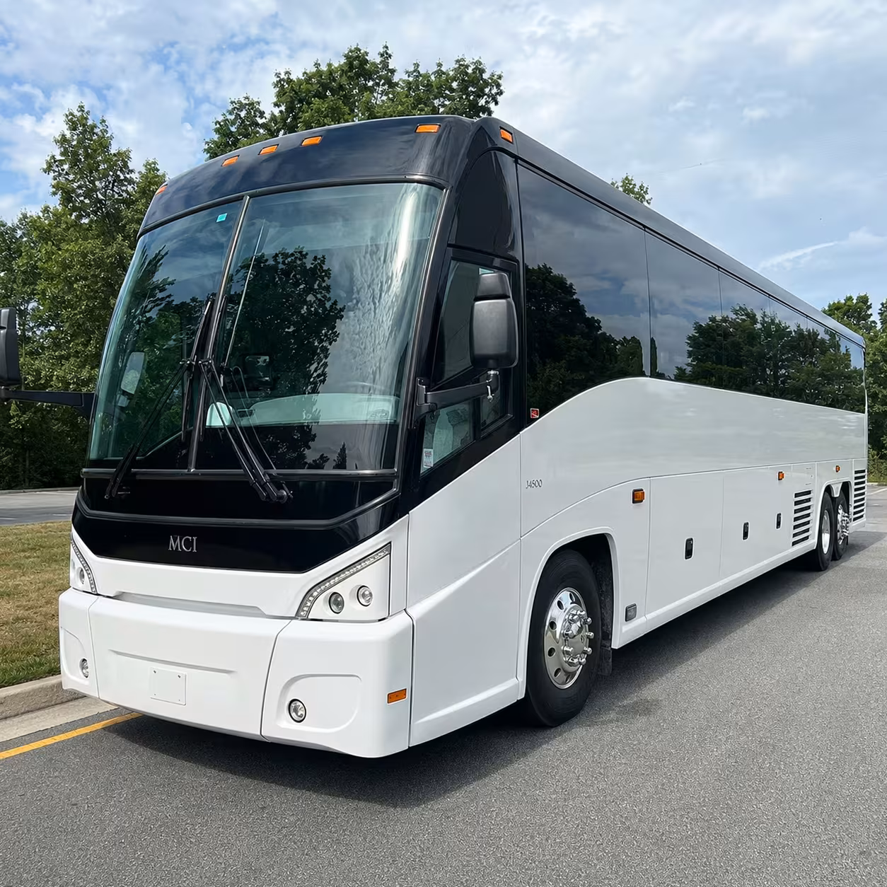 multi stop airport charter bus rentals across the scranton region
